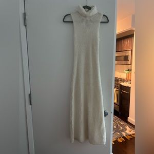 Knitted turtleneck maxi dress